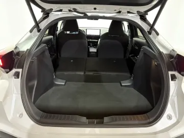 Car image 39