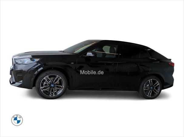 BMW iX2 xDrive30 M Sport 230 kW image number 2