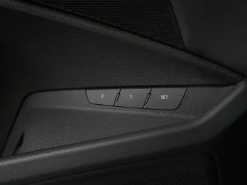 Car image 49