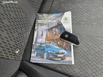 Car image 44