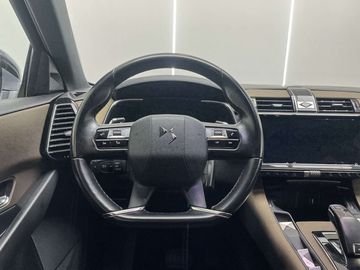 Car image 23