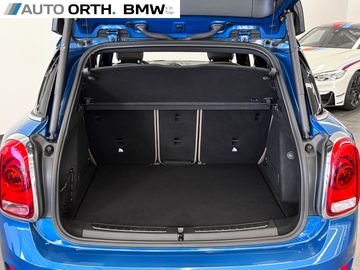 Car image 36