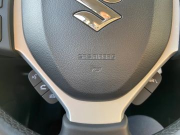 Car image 31