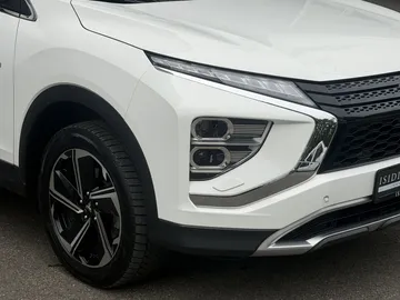 Car image 40