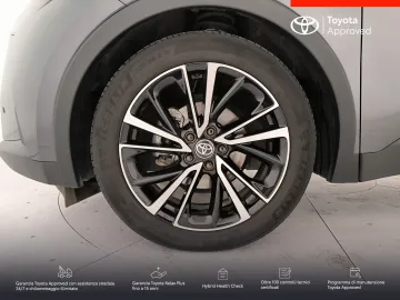 Car image 19