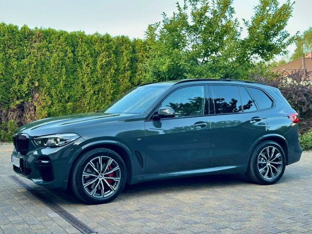 BMW X5 xDrive 210 kW image number 2