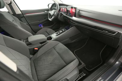 Car image 36