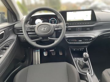 Car image 10