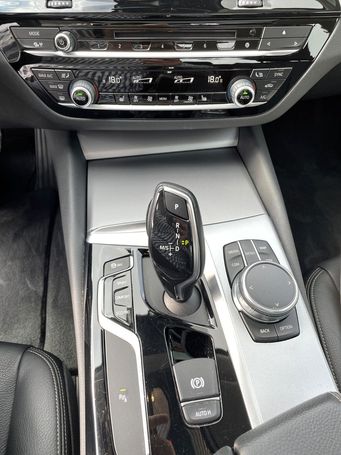 BMW 530i xDrive 185 kW image number 12