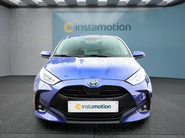 Car image 2