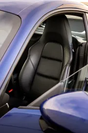 Car image 26