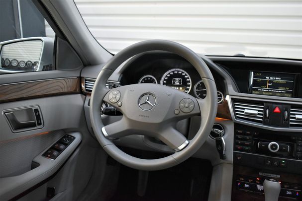 Mercedes-Benz E 200 CDI BlueEFFICIENCY 100 kW image number 21