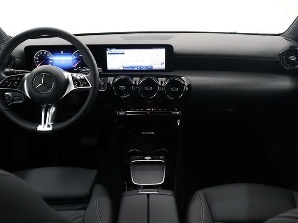 Mercedes-Benz A 180 100 kW image number 8