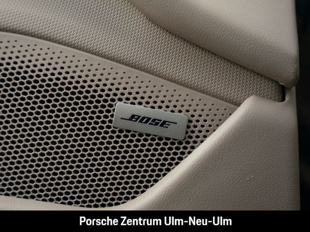 Porsche Taycan 320 kW image number 26