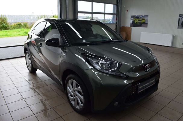 Toyota Aygo X 53 kW image number 2