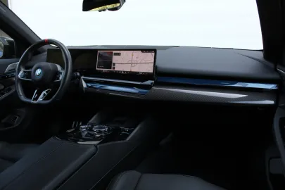 Car image 35