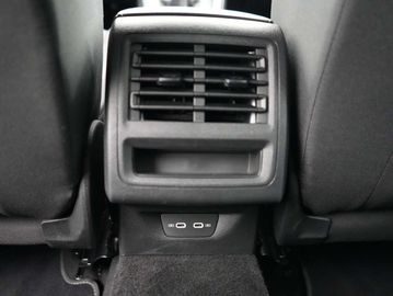 Car image 48