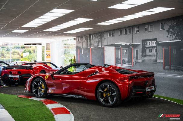 Ferrari SF90 Spider 735 kW image number 2