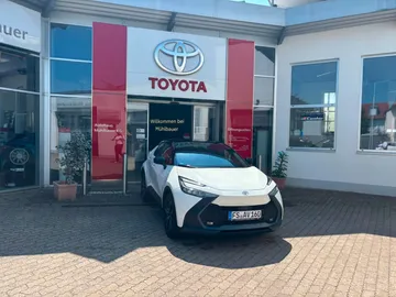 Car image 4