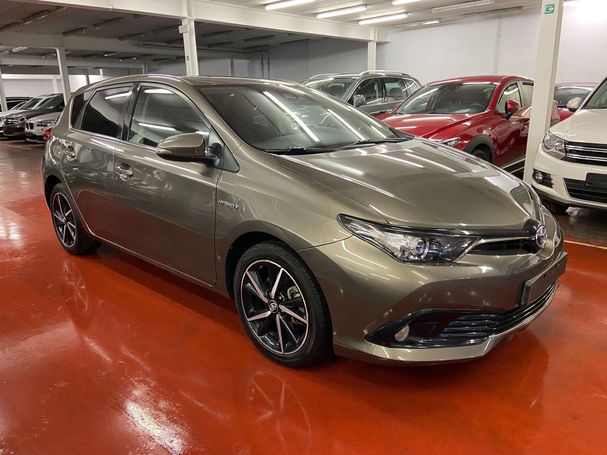 Toyota Auris 100 kW image number 2