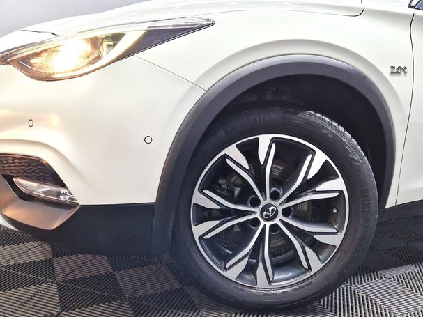 Infiniti QX30 AWD 155 kW image number 25