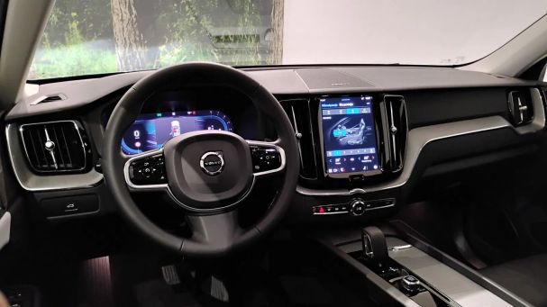 Volvo XC60 145 kW image number 13