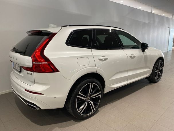 Volvo XC60 B4 AWD 147 kW image number 2