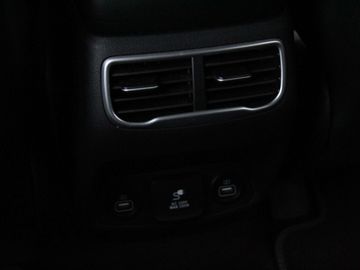 Car image 47