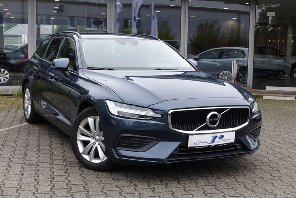 Volvo V60 D4 Momentum 140 kW image number 2