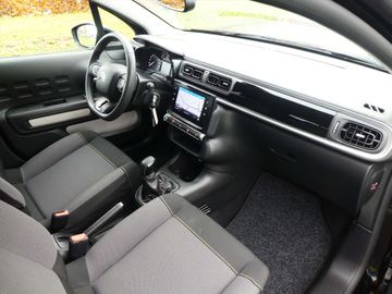 Car image 25