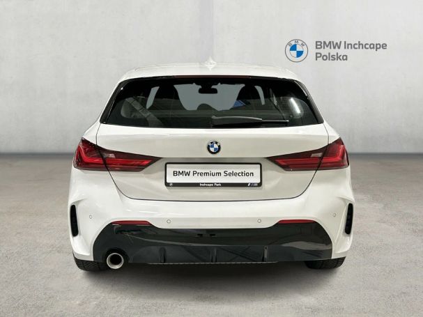 BMW 118i M Sport 103 kW image number 3