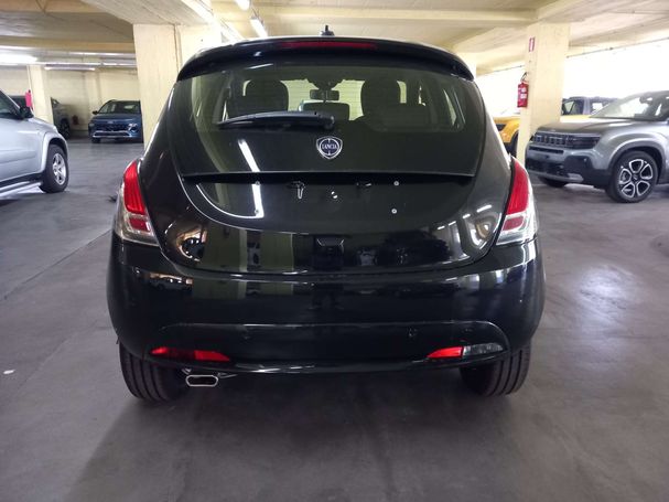 Lancia Ypsilon 51 kW image number 7