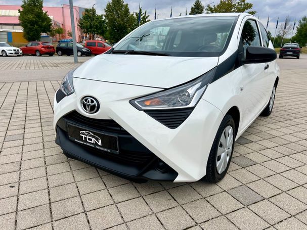 Toyota Aygo 53 kW image number 1