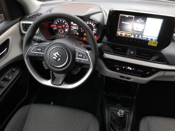 Car image 14