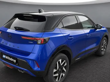 Car image 24
