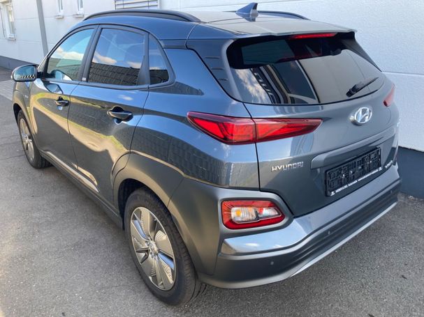 Hyundai Kona 100 kW image number 2