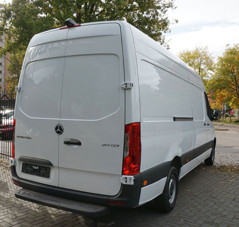 Mercedes-Benz Sprinter 317 CDI RWD 125 kW image number 4