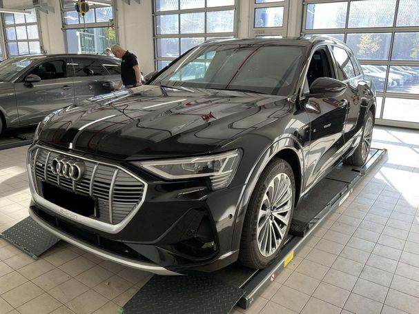 Audi e-tron 55 S-line 300 kW image number 1