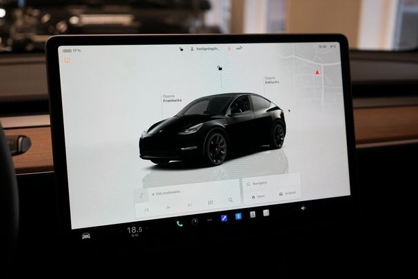 Tesla Model Y Performance AWD 393 kW image number 16