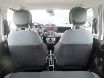 Car image 16