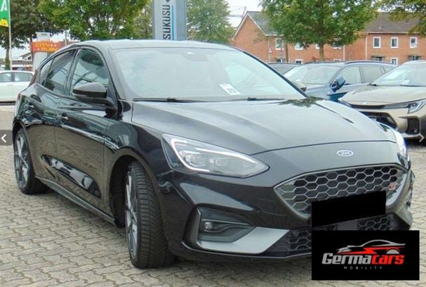 Ford Focus 2.3 EcoBoost ST 206 kW image number 6