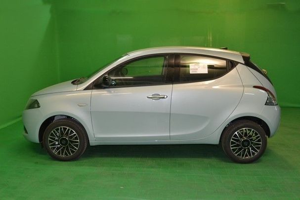 Lancia Ypsilon 51 kW image number 4