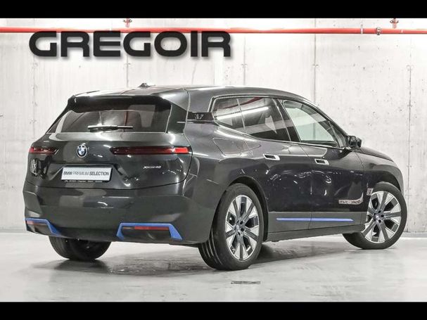 BMW iX xDrive40 240 kW image number 3