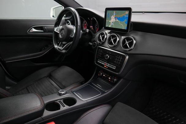 Mercedes-Benz GLA 180 90 kW image number 11