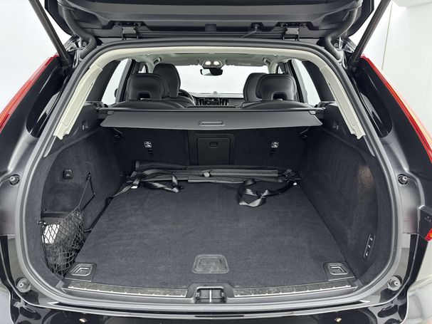 Volvo XC60 T6 Recharge AWD Ultimate 257 kW image number 29