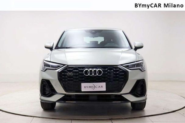 Audi Q3 40 TFSI quattro S tronic Sportback 140 kW image number 2