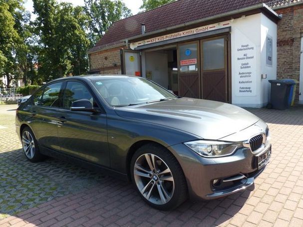 BMW 320i 135 kW image number 6