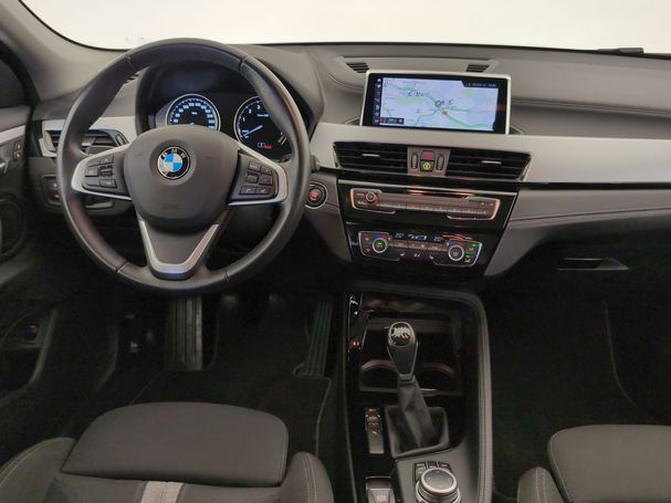 BMW X2 sDrive18i Advantage 100 kW image number 4