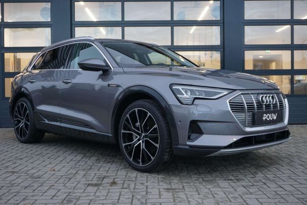 Audi e-tron 55 quattro Advanced 300 kW image number 10