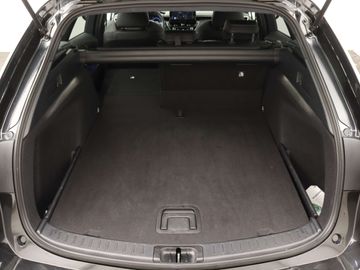 Car image 37